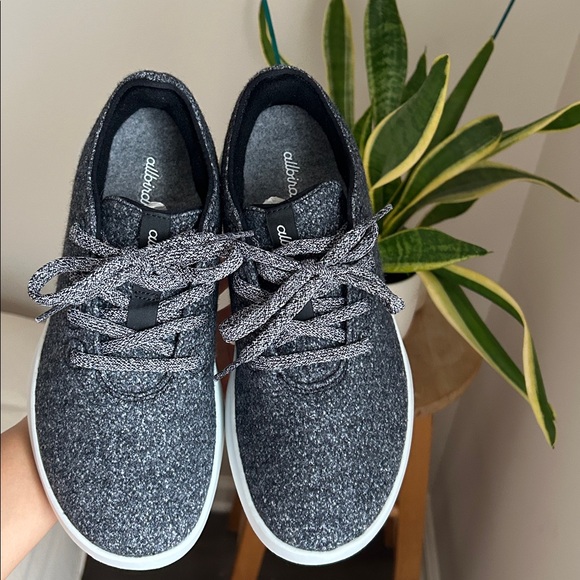 Allbirds Wool Runner Go Shoes - Picture 16 of 17